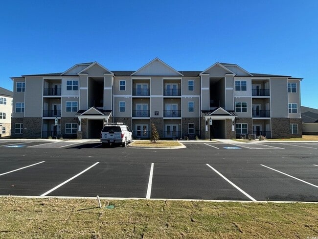 Building Photo - 250 Dunbarton Dr Unit Hartsville