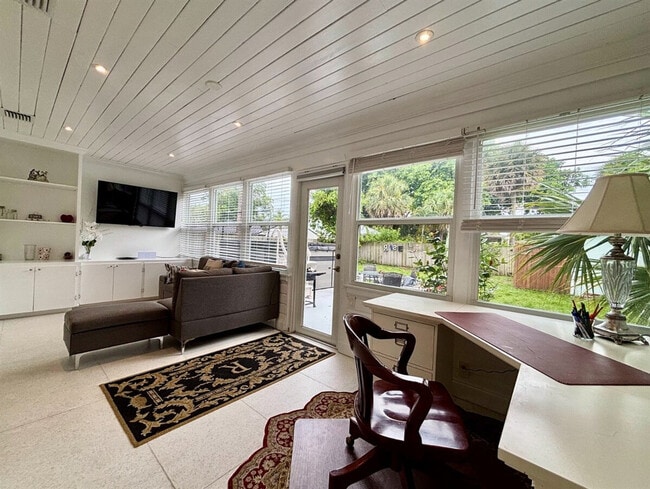 Photo - 310 30th St Unit ID1290316P