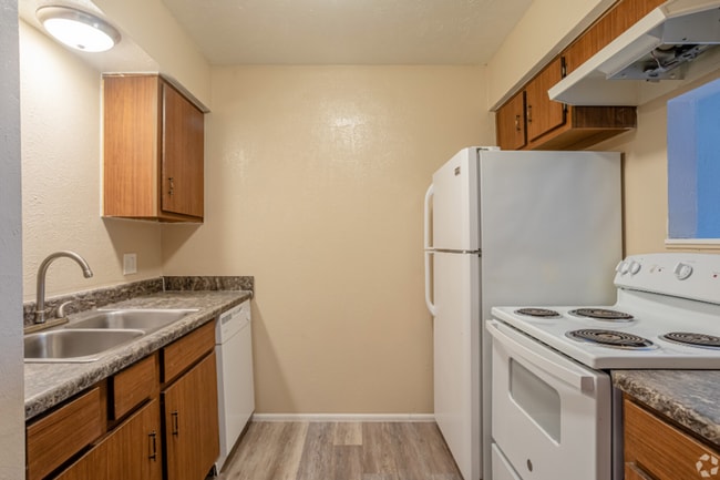 Photo - Timbercrest Apartments