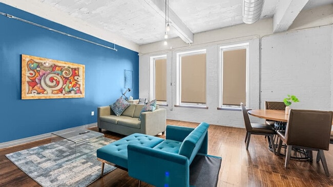 Building Photo - 500 S Ervay St Unit ID1297780P