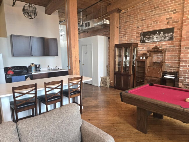 Photo - 226 Mt Elliott St Unit ID1437645P