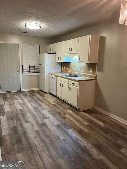 Photo - 192 Kimberly Way SW Unit 192
