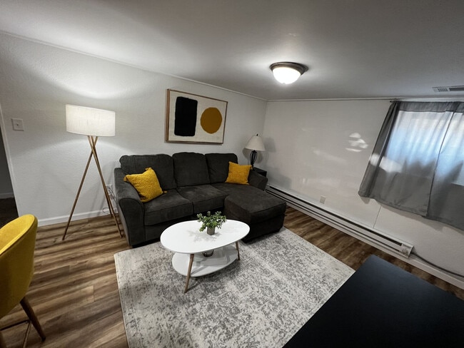 Building Photo - 101 N Wayland Ave Unit ID1256211P