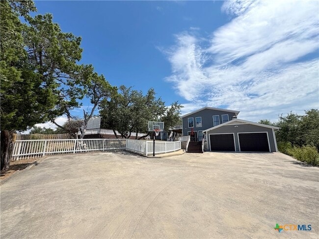 Photo - 200 San Juan