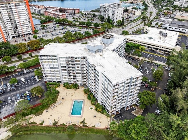 Photo - 1300 NE Miami Gardens Dr Unit 512E