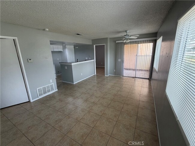 Photo - 3732 Oak Creek Dr Unit E