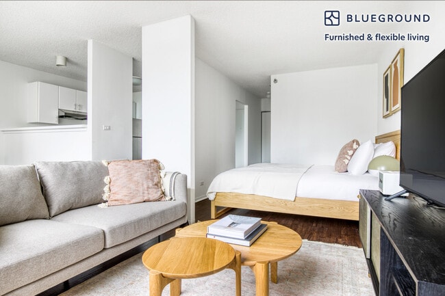 Photo - 445 E Ohio St Unit FL26-ID410