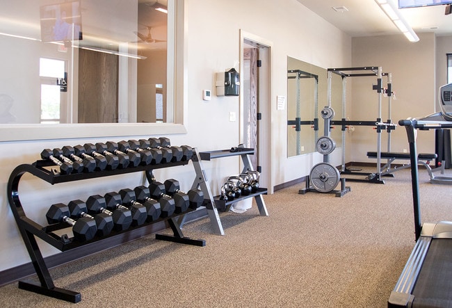 Fitness Center - Avenue 204