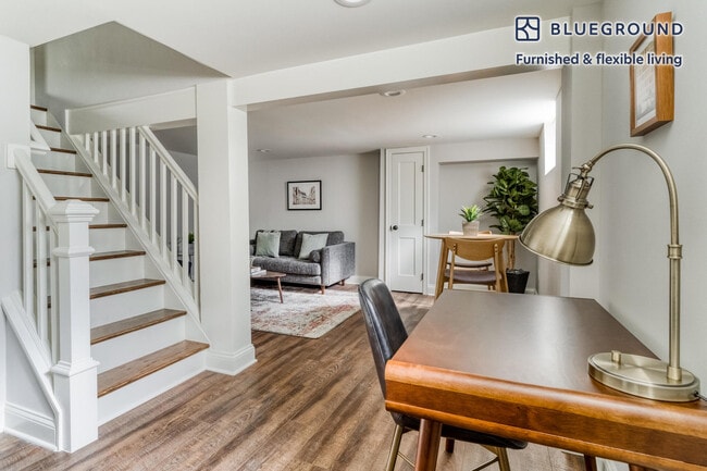 Photo - 1028 16th St S