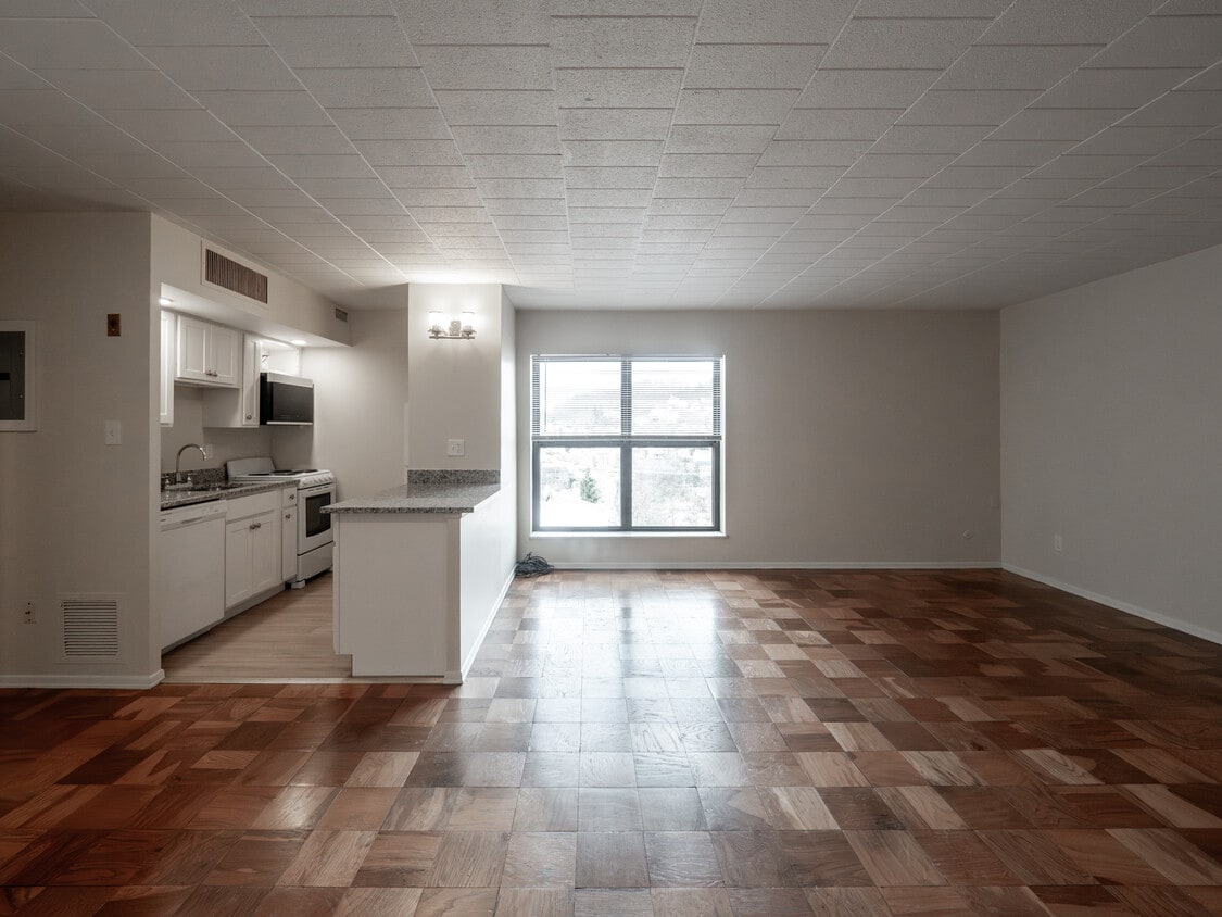 Floor Plan - Tiffany 406