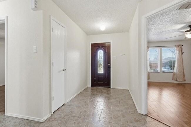 Photo - 1452 Hickory Creek Ln