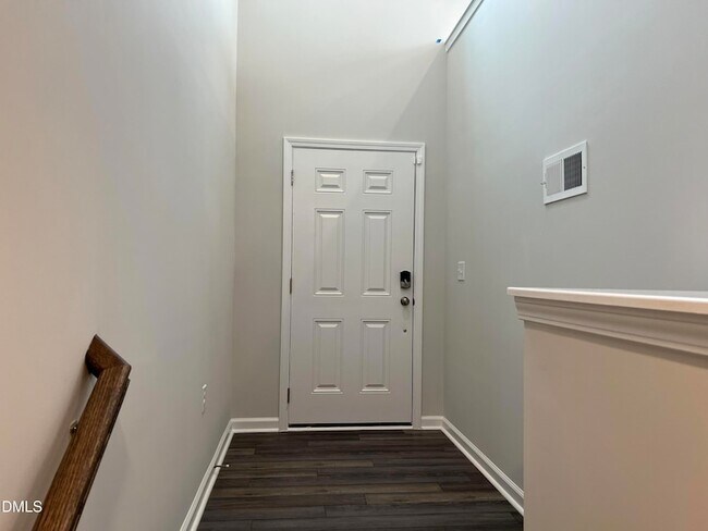 Photo - 642 Gimari Dr