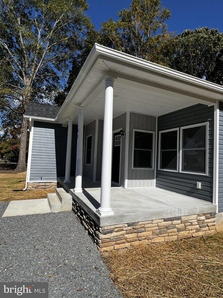 Photo - 38 Meadow View Ln