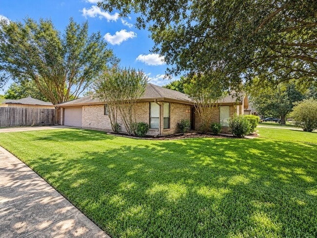 Photo - 3103 Southern Hills Dr