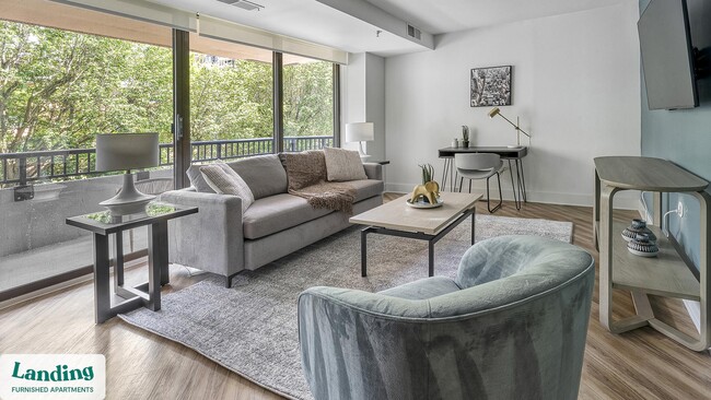 Building Photo - 1550 Clarendon Blvd Unit 206.1410154