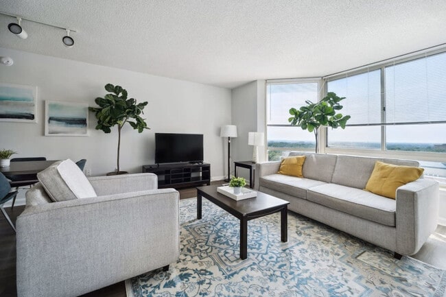 Photo - 901 N Pollard St Unit ID1024659P