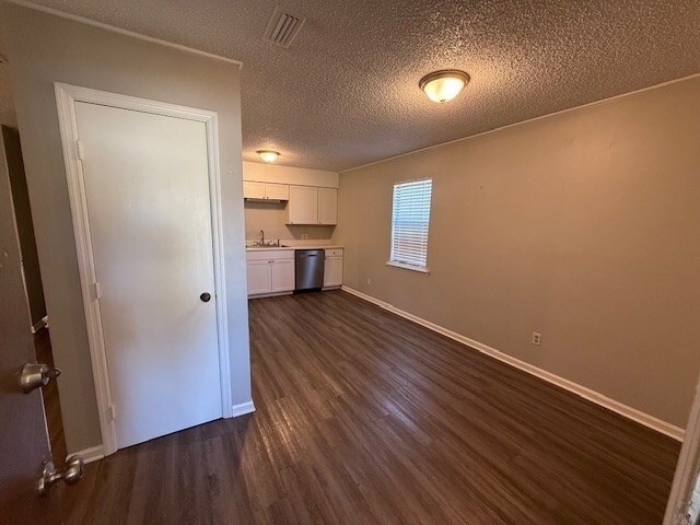 Photo - 912 Thomas St