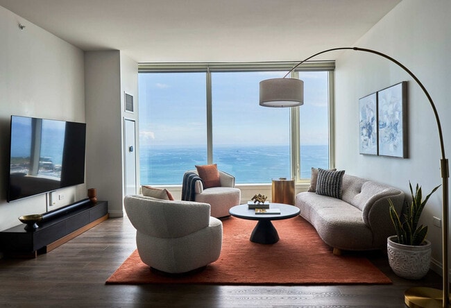 Building Photo - 1000 S Michigan Ave Unit FL60-ID1287551P