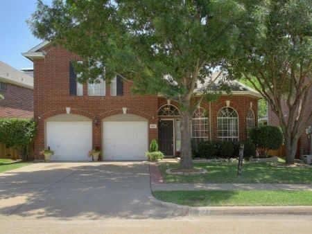 Building Photo - 921 Parker Dr