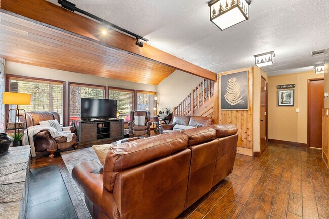 Photo - 18087 E Butte Ln Unit ID1251876P