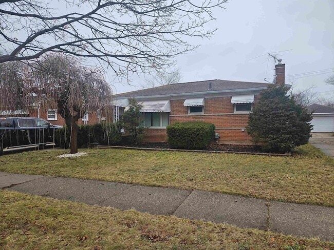 Building Photo - 21725 Audrey Ave