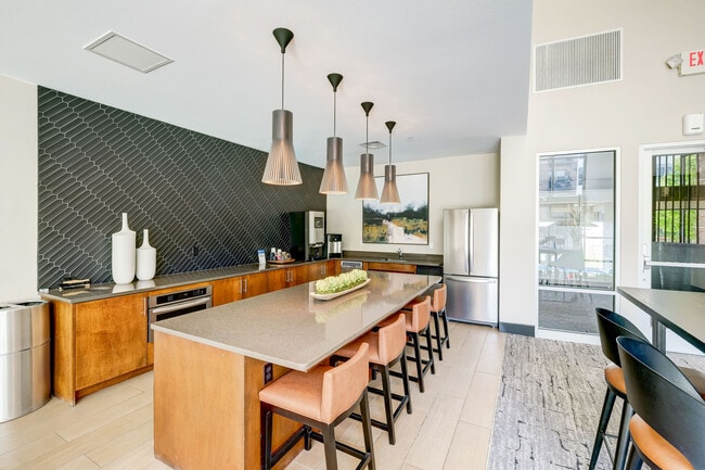 Photo - Heights at Interlocken