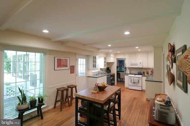 Photo - 14601 Melinda Ln
