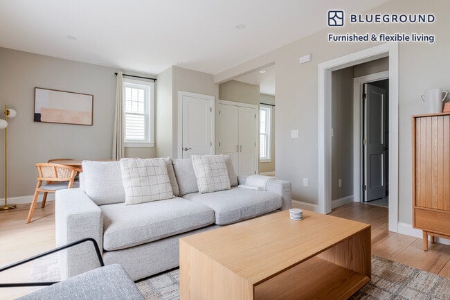Photo - 50 Kinnaird St Unit SI FL1-ID1153