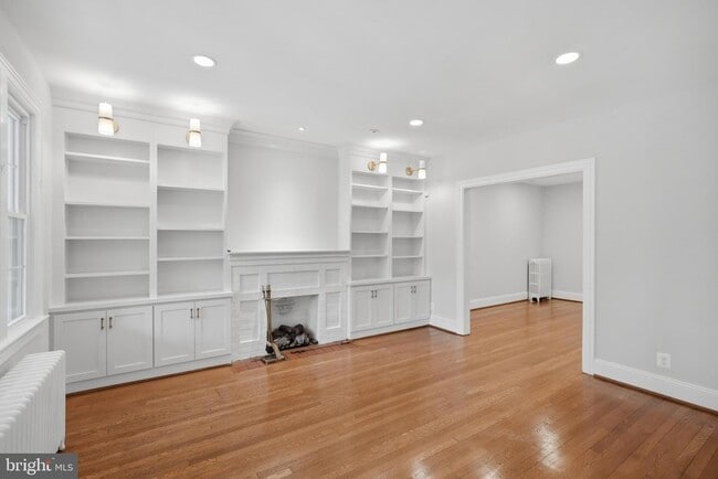 Photo - 3839 Beecher St NW