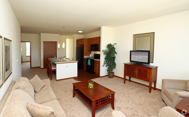 Living Room - Lincolnshire Place