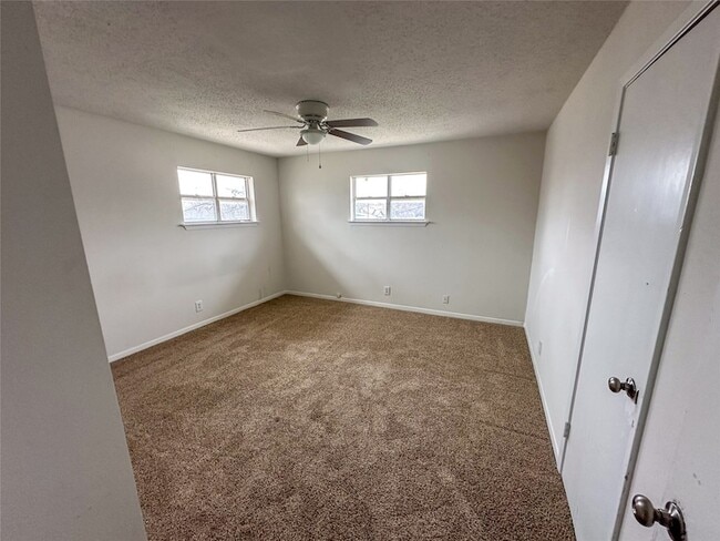 Photo - 1016 W Gandy St Unit 4