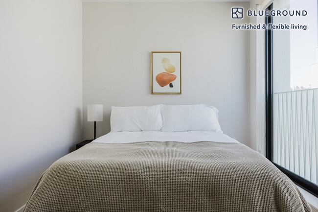 Photo - 200 Mesnager St Unit FL6-ID1237