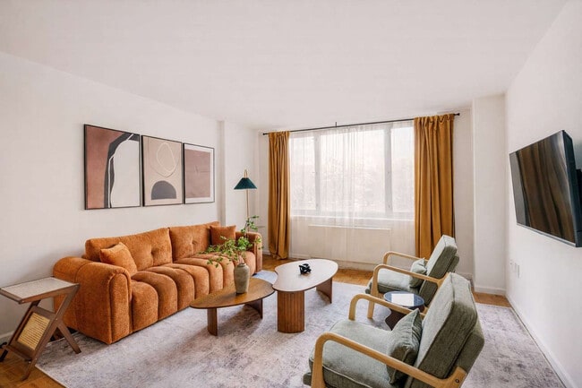 Building Photo - 350 W 43rd St Unit SI ID1381654P