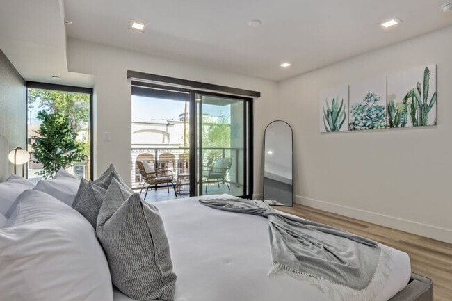Photo - 4238 N Craftsman Ct Unit SI FL2-ID1558688P