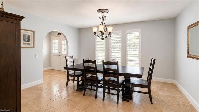 Photo - 1089 Nottingham Dr