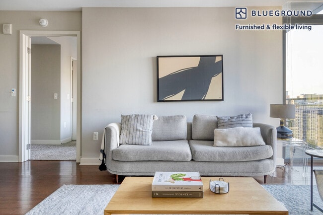 Photo - 4918 St Elmo Ave Unit FL14-ID674