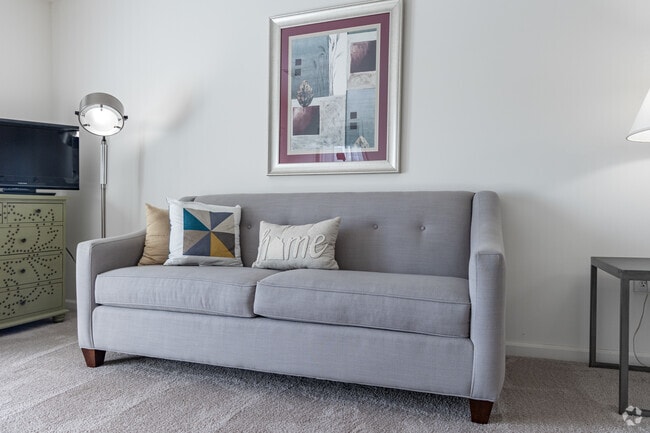 The Monroe- 2BR, 2BA - Grand Vistas