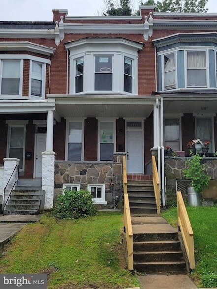 Building Photo - 2745 Mosher St