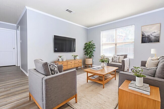 Photo - Sunridge Apartments