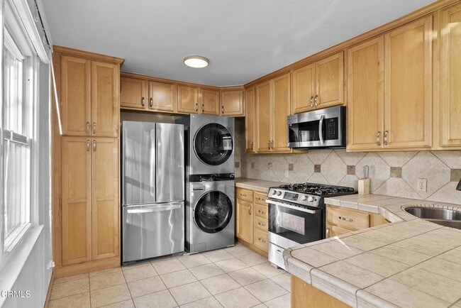 Photo - 2463 Federal Ave