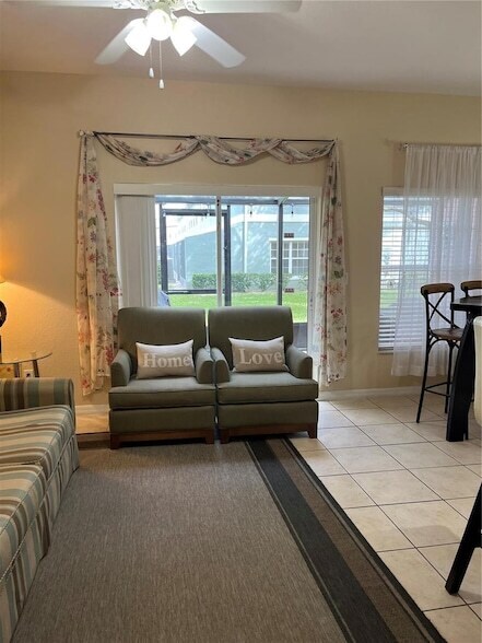 Photo - 2459 Caravelle Cir