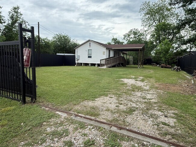 Photo - 10338 Aldine Westfield Rd