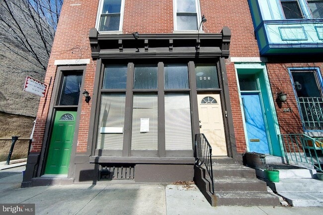 Photo - 443 Fairmount Ave