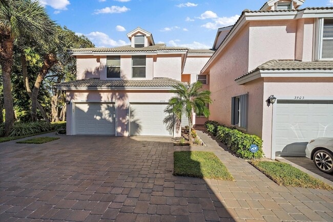 Photo - 3902 Fairway Dr S