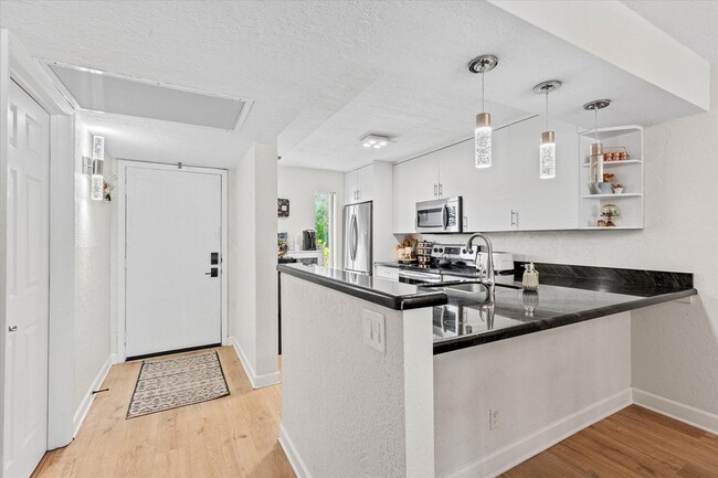 Photo - 21 Royal Palm Way Unit 1050