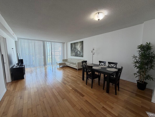 Photo - 5601 Collins Ave Unit SI ID1475832P