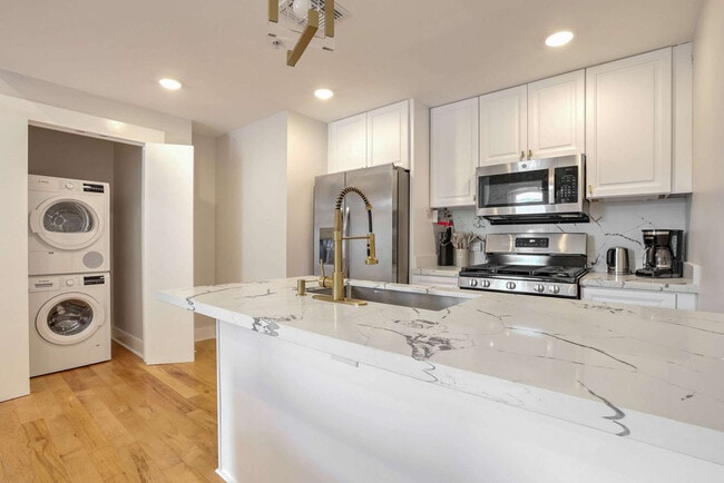 Photo - 1050 Annunciation St Unit SI ID1272376P