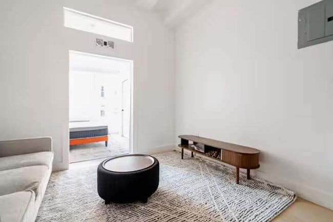 Photo - 19 St Marks Pl Unit ID1352412P