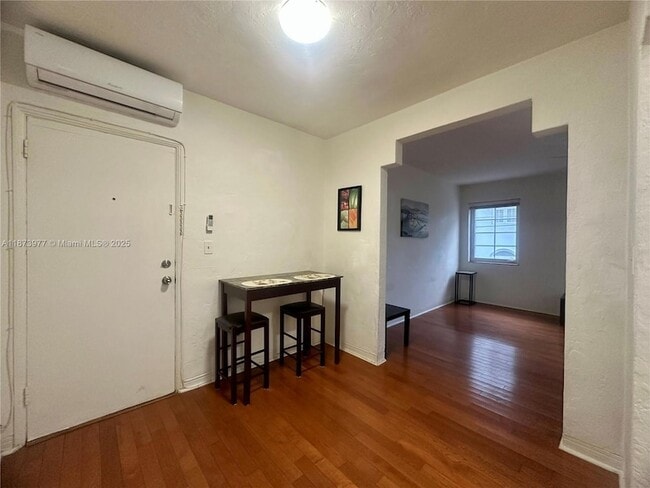 Photo - 260 Euclid Ave Unit 29