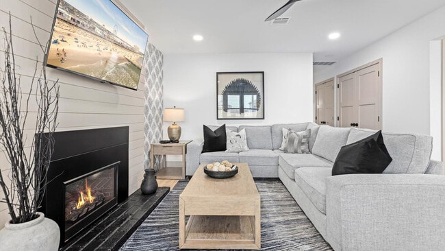 Building Photo - 3136-38 Haven Ave Unit ID1309026P